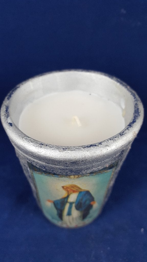 Vintage kerstdecoratie: kaars in aardewerk potje Maria. W3, Diversen, Kerst, Tweedehands verkoop, Tweedehands verkoop, Gebruikt