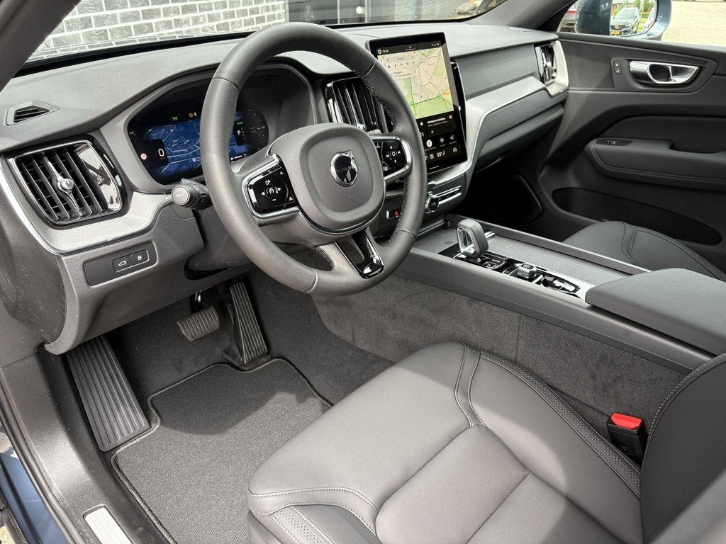 Volvo XC60 2.0 T6 Plug-in hybrid AWD Essential | Gratis Trek, Auto's, Volvo, Automaat, 12 maanden, Gebruikt, 4 cilinders