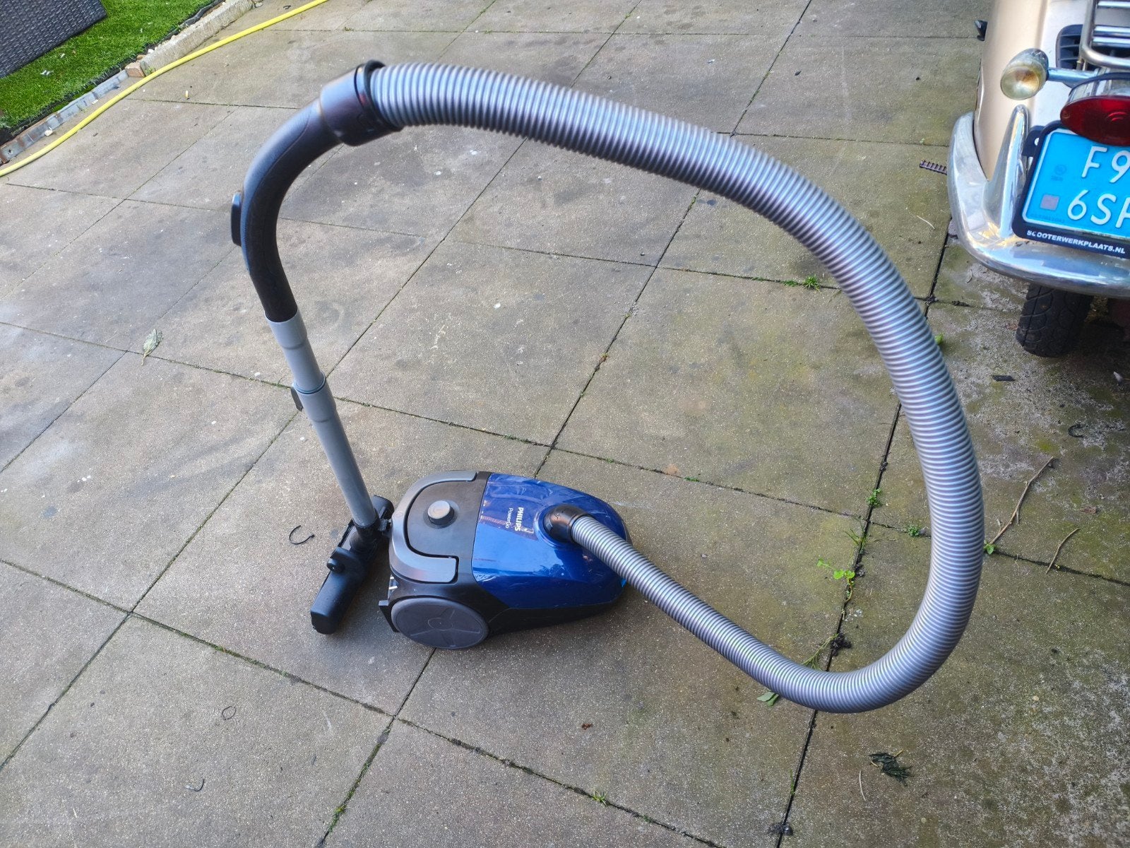 Philips PowerGo FC8240 Stofzuiger - Goede staat, Witgoed en Apparatuur, Stofzak, Gebruikt, Philips, Ophalen of Verzenden