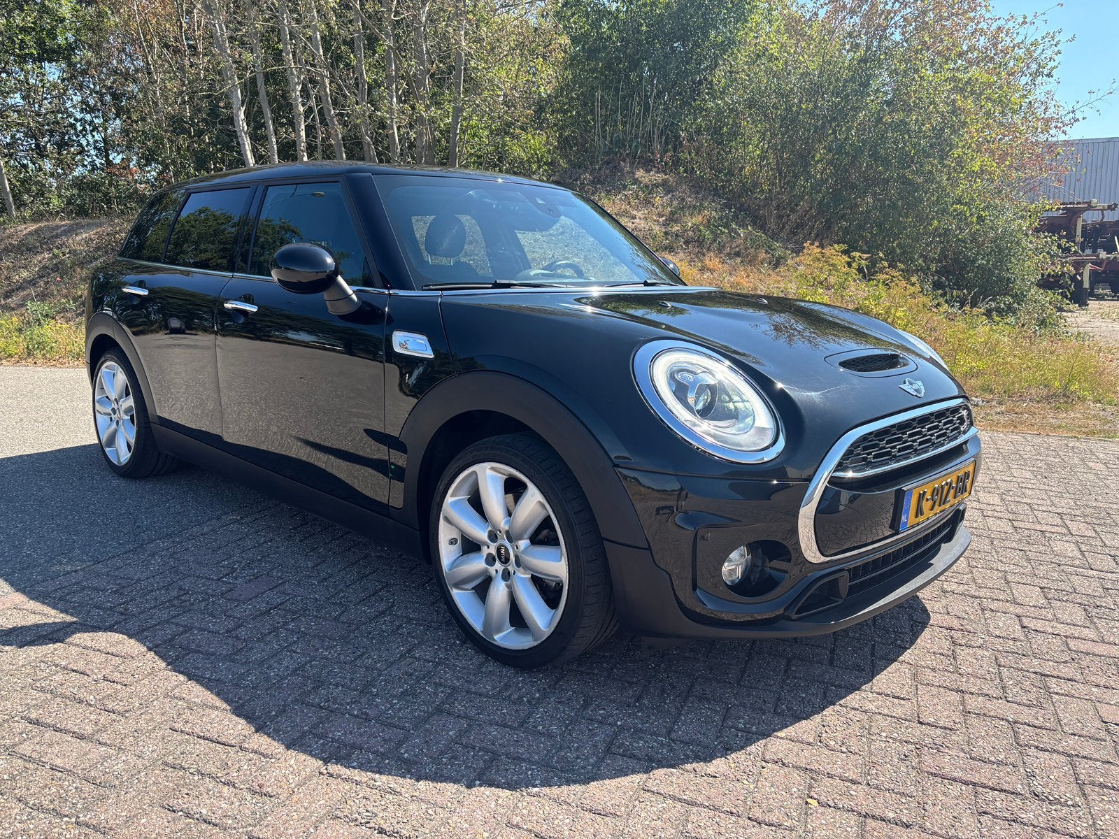 2016 Mini Clubman 2.0 S - handgeschakeld/Touch Carplay, Voorwielaandrijving, 1998 cc, Stof, Clubman