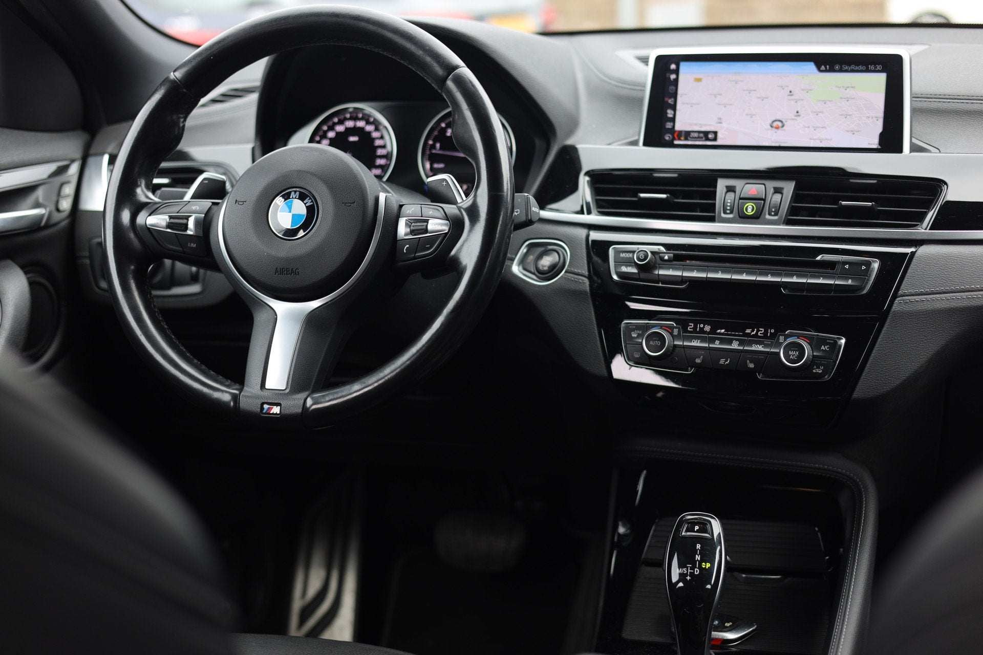 BMW X2 SDRIVE 20I HIGH EXECUTIVE | M-SPORT | LEDER | 20 INCH, Auto's, X2, Euro 6, 1435 kg, Automatische klimaatregeling