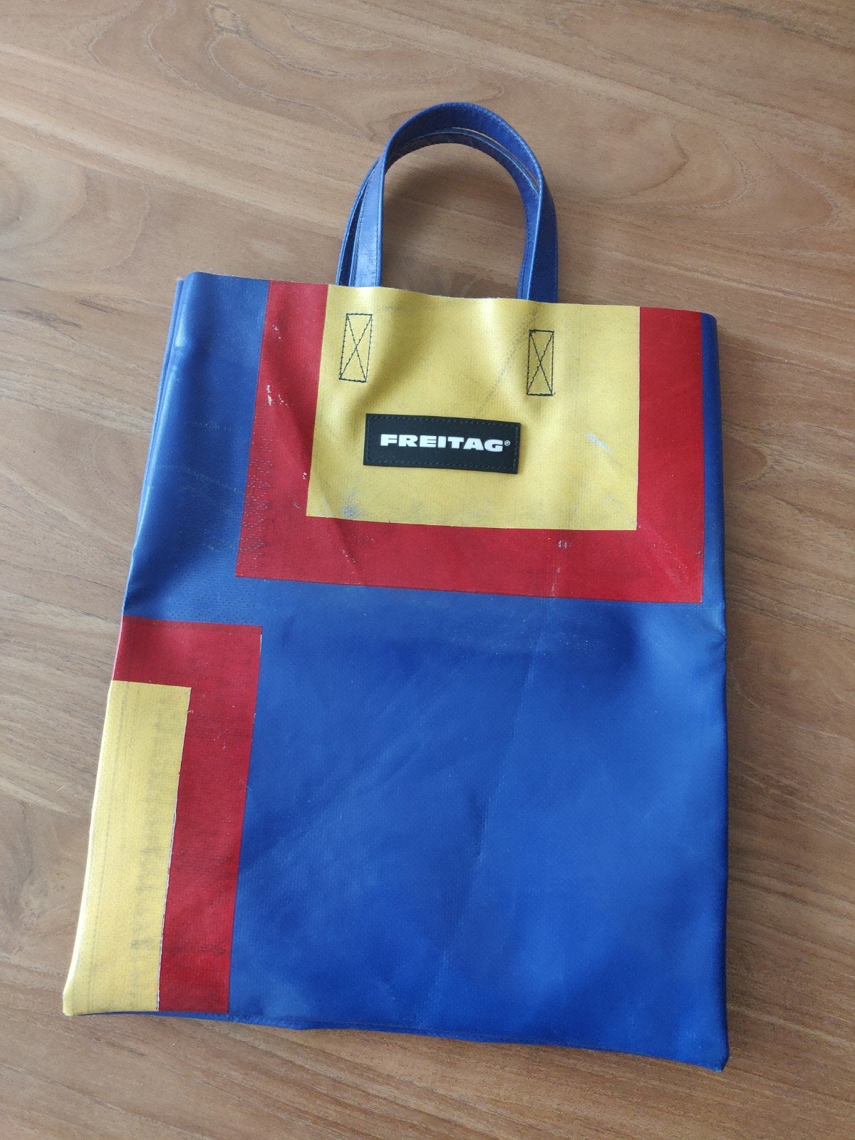 Freitag Miami Vice Tote Bag - Blauw, Rood, Geel, Ophalen of Verzenden, Gebruikt, Blauw, Shopper