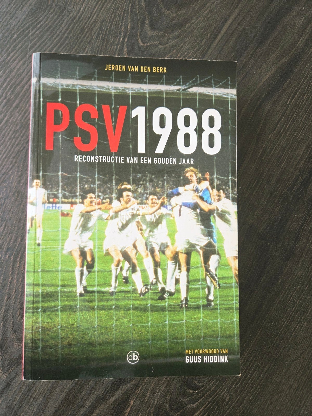 PSV 1988: Reconstructie van een Gouden Jaar, Ophalen of Verzenden, Zo goed als nieuw, Jeroen van den Berk, Balsport