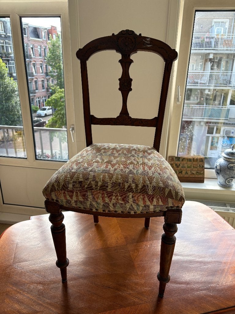 Antieke tafel met 4 stoelen, Ophalen