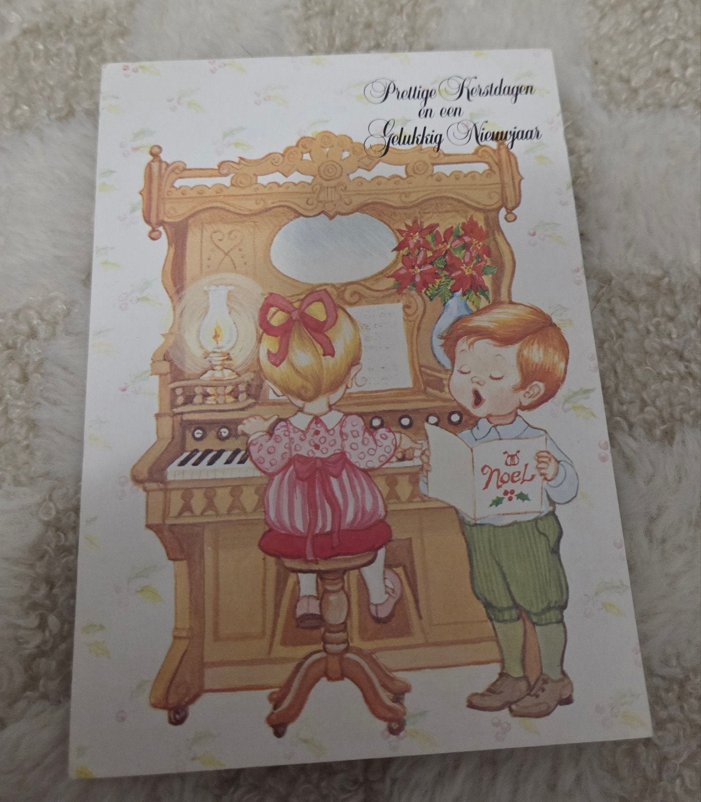 Vintage Kerstkaart: Kinderen zingen bij orgel, Verzenden, 1960 tot 1980, Gelopen, Feest(dag)