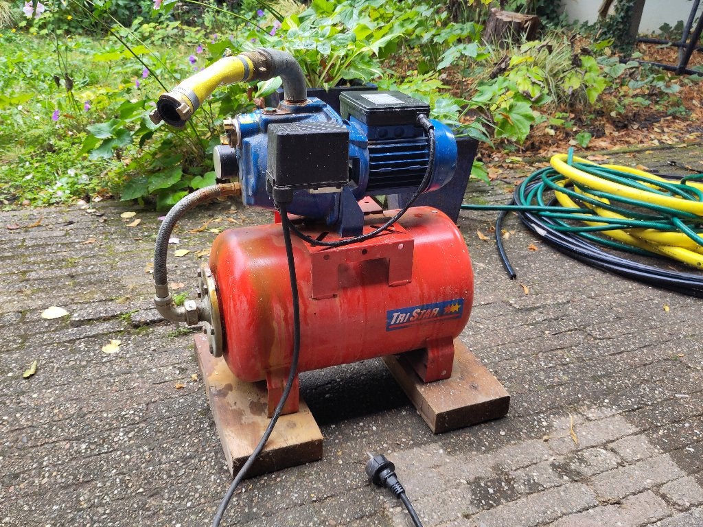 waterpomp met drukvat, Ophalen, Gebruikt, Elektrisch, Hydrofoorpomp