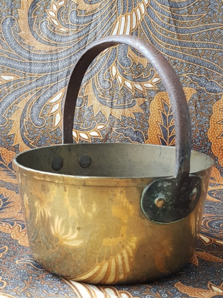 Mooie zware antieke kookpot uit Engeland van koper 16,6 cm., Ophalen of Verzenden, Koper