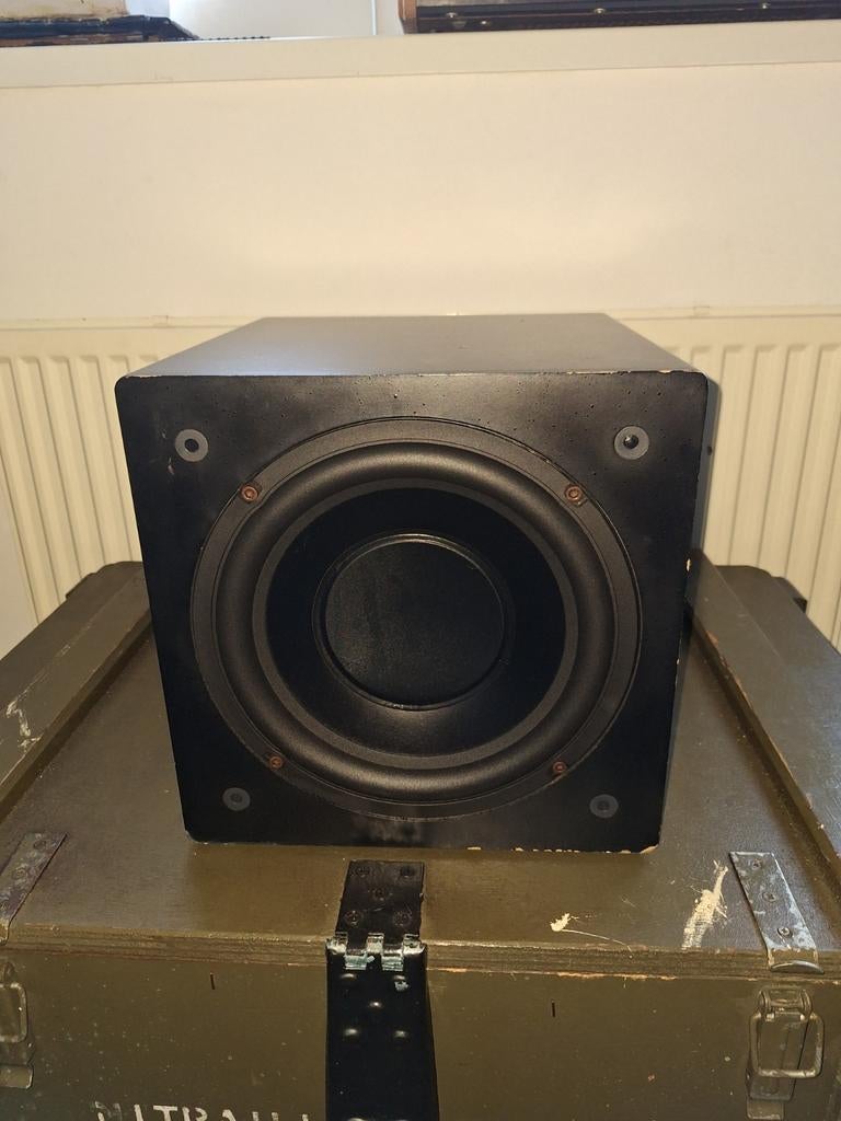 REL Acoustics Q150E Subwoofer - Krachtige Bass, Audio, Tv en Foto, Luidsprekers, Gebruikt, Subwoofer, 120 watt of meer, Ophalen