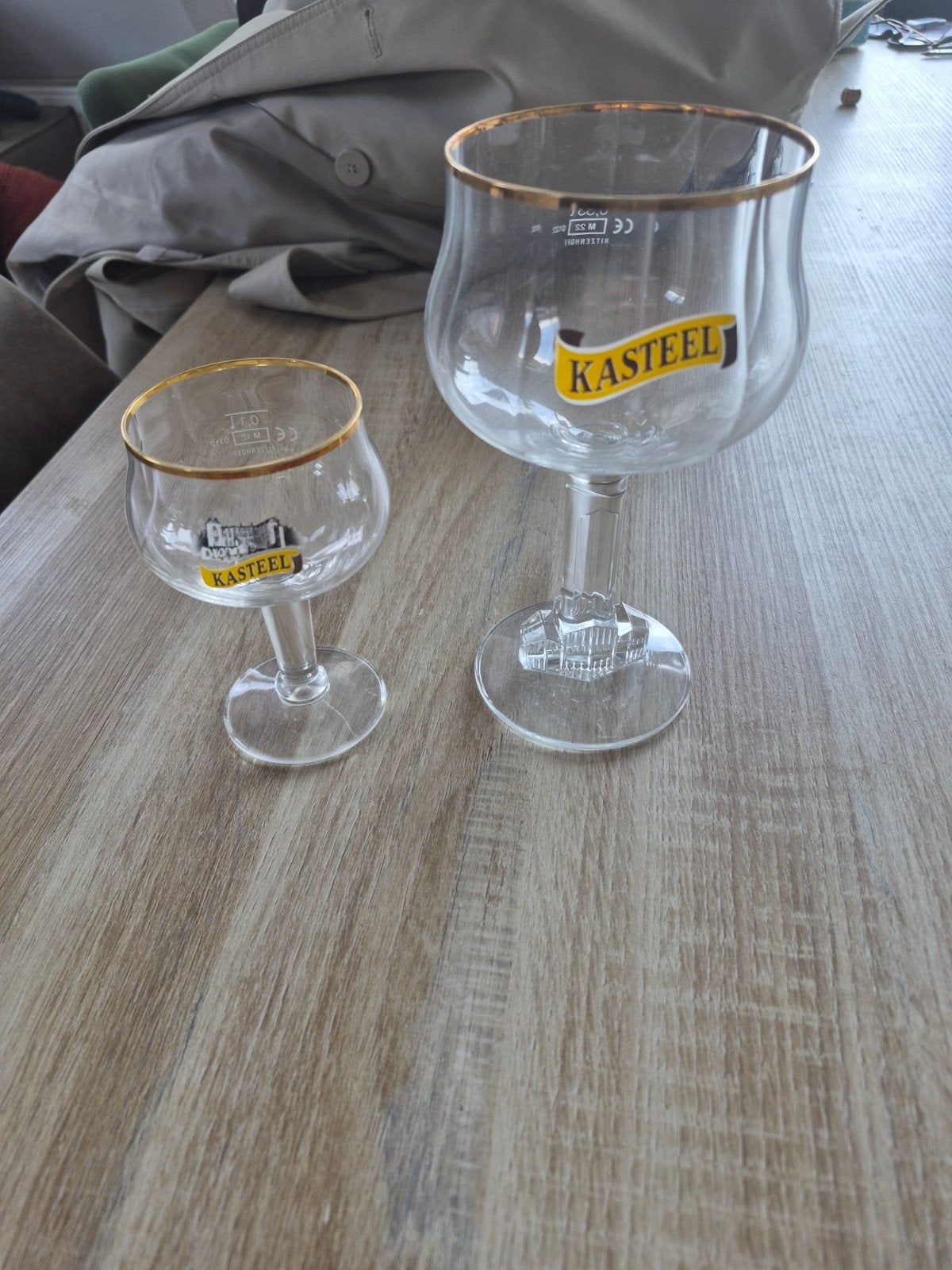 Kasteel bierglazen - Set van 2, Ophalen of Verzenden
