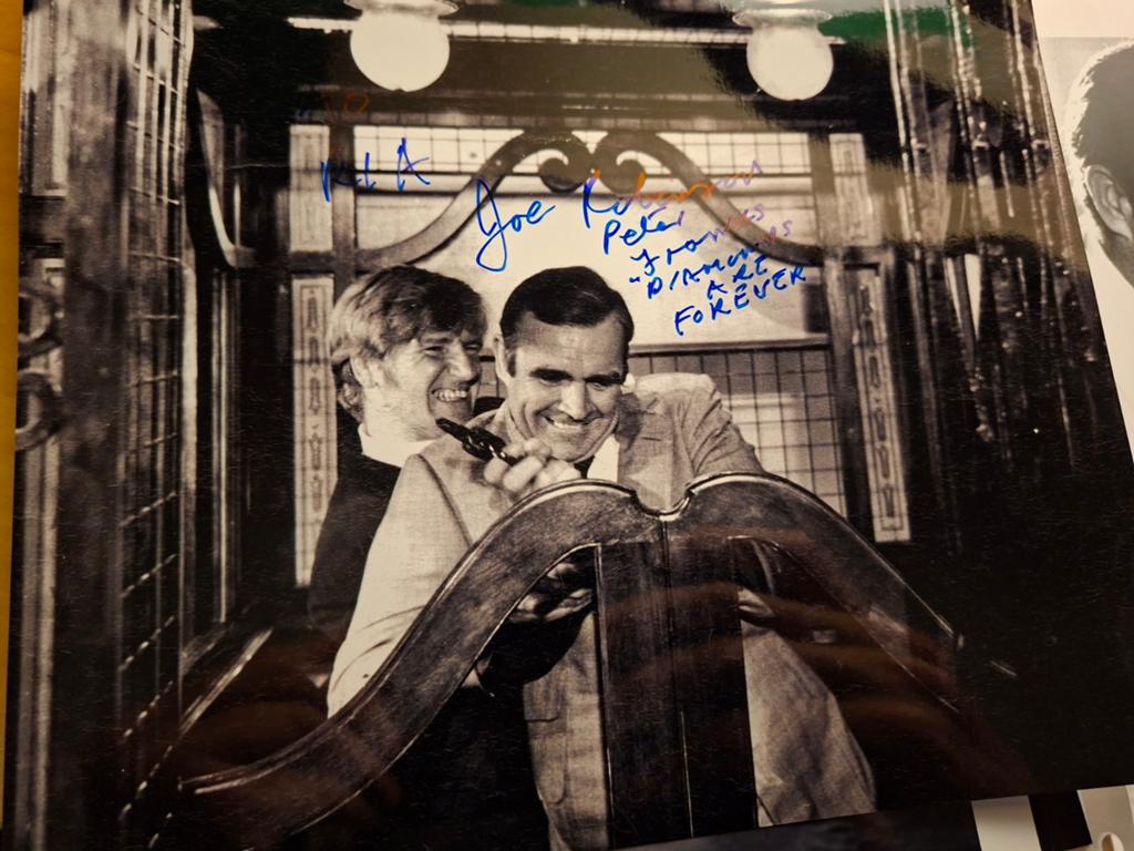 Gesigneerde foto Peter Franks (James Bond), Gebruikt, 1980 tot heden, Foto, Ophalen of Verzenden