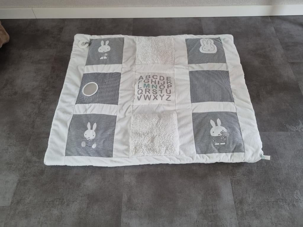 Nijntje speelkleed met verschillende texturen, Ophalen of Verzenden, Zo goed als nieuw