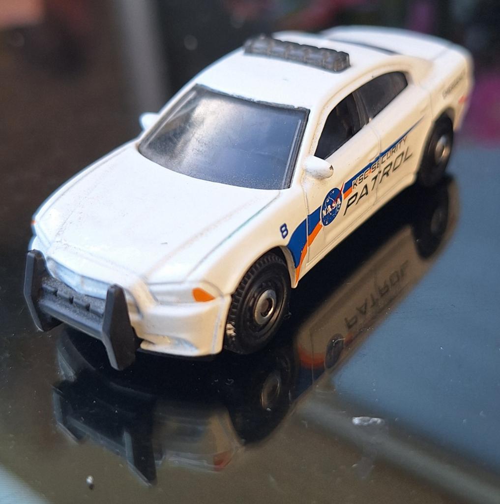 Matchbox  dodge charger police, Hobby en Vrije tijd, Modelauto's | Overige schalen, Ophalen of Verzenden, Auto