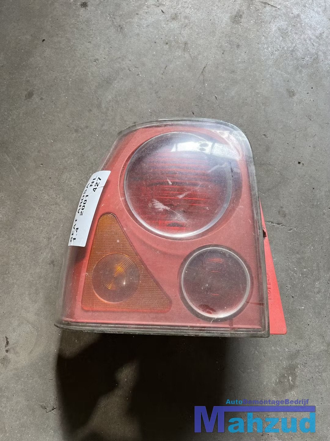SEAT AROSA VW LUPO Links achterlicht 1997-2004, Gebruikt, Autovia A-2, Km 585 585
08760  Martorell, ES, Ophalen of Verzenden, SEAT S.A.