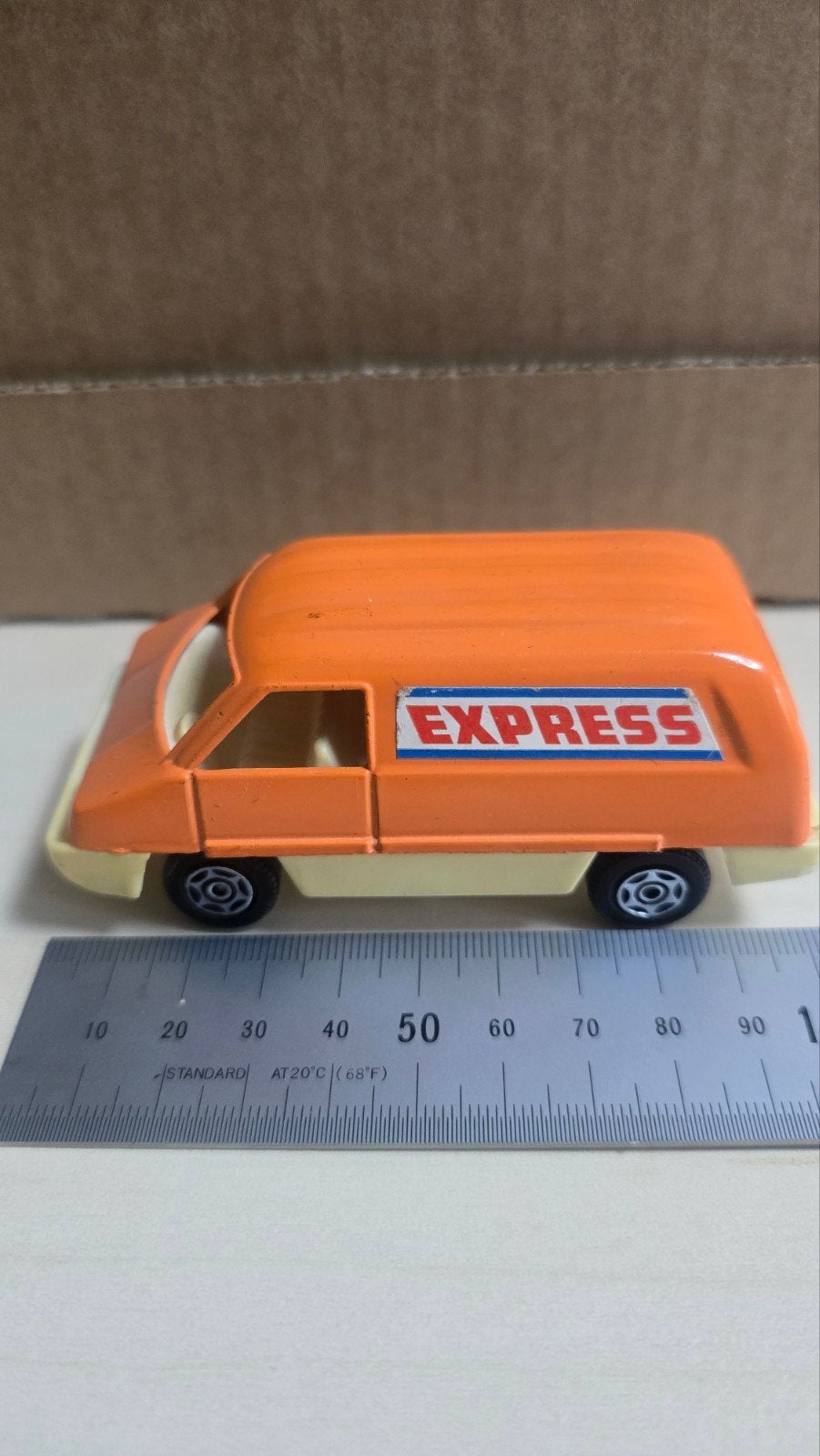 Corgi Cubs Express Bestelwagen Oranje - Vintage Speelgoed, Ophalen of Verzenden, Gebruikt, Auto