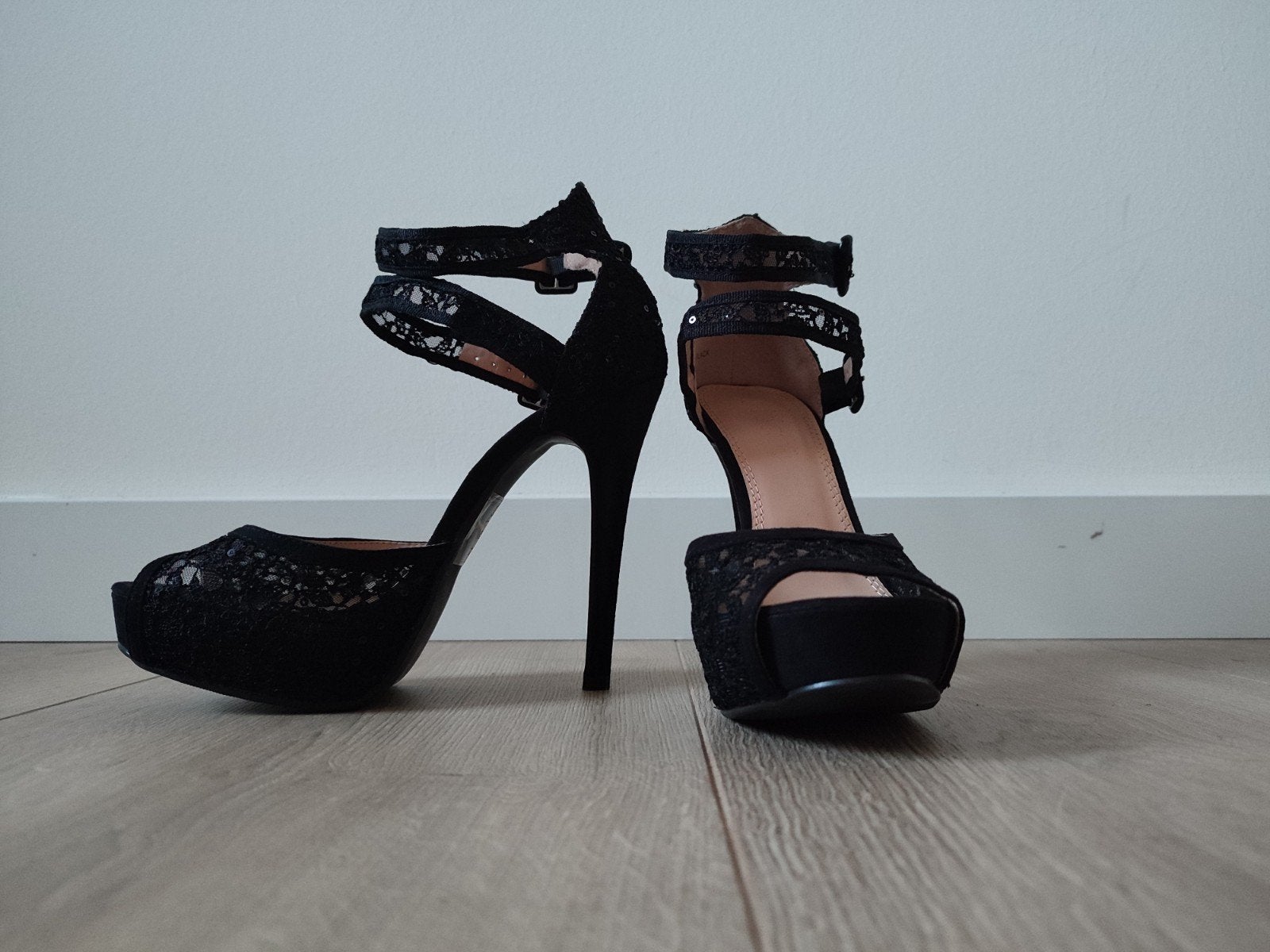 Hoge hakken maat 39, Kleding | Heren, Schoenen, Ophalen, Zo goed als nieuw, Zwart, Boots