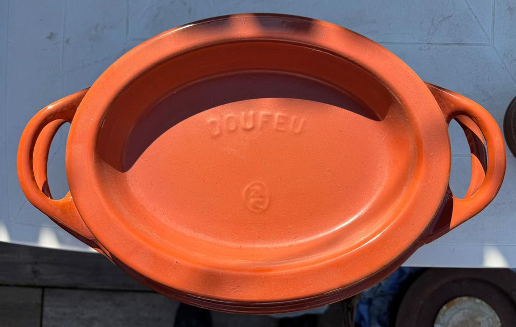 Doufeu ovaal in geëmailleerd gietijzer pan 32 cm oranje, Huis en Inrichting, Keuken | Potten en Pannen, Ophalen of Verzenden, Zo goed als nieuw