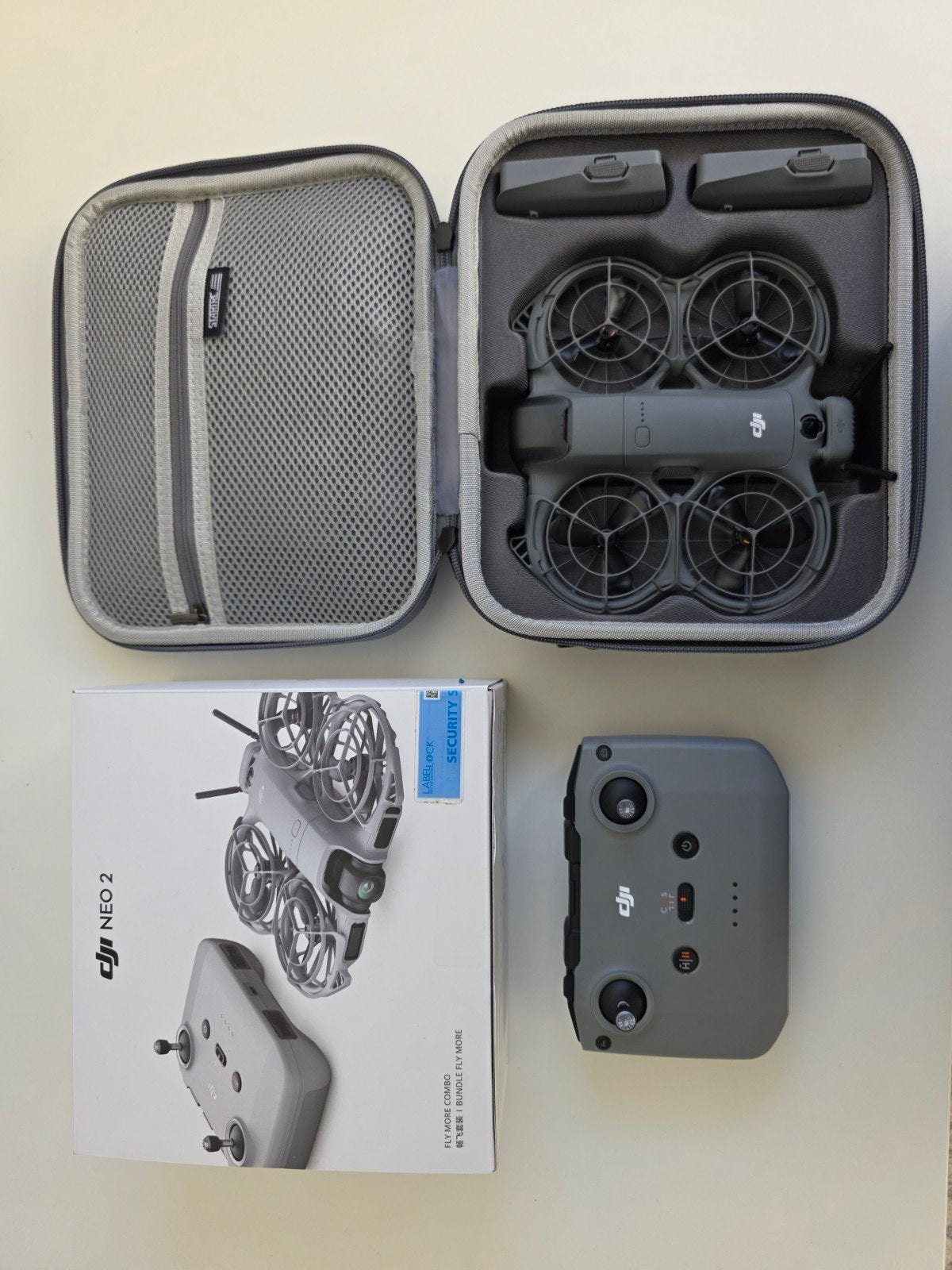 DJI Neo 2 Fly More Combo + 2 jaar Care Refresh, Cameradrone, Extra accu('s), Ophalen of Verzenden, Zo goed als nieuw