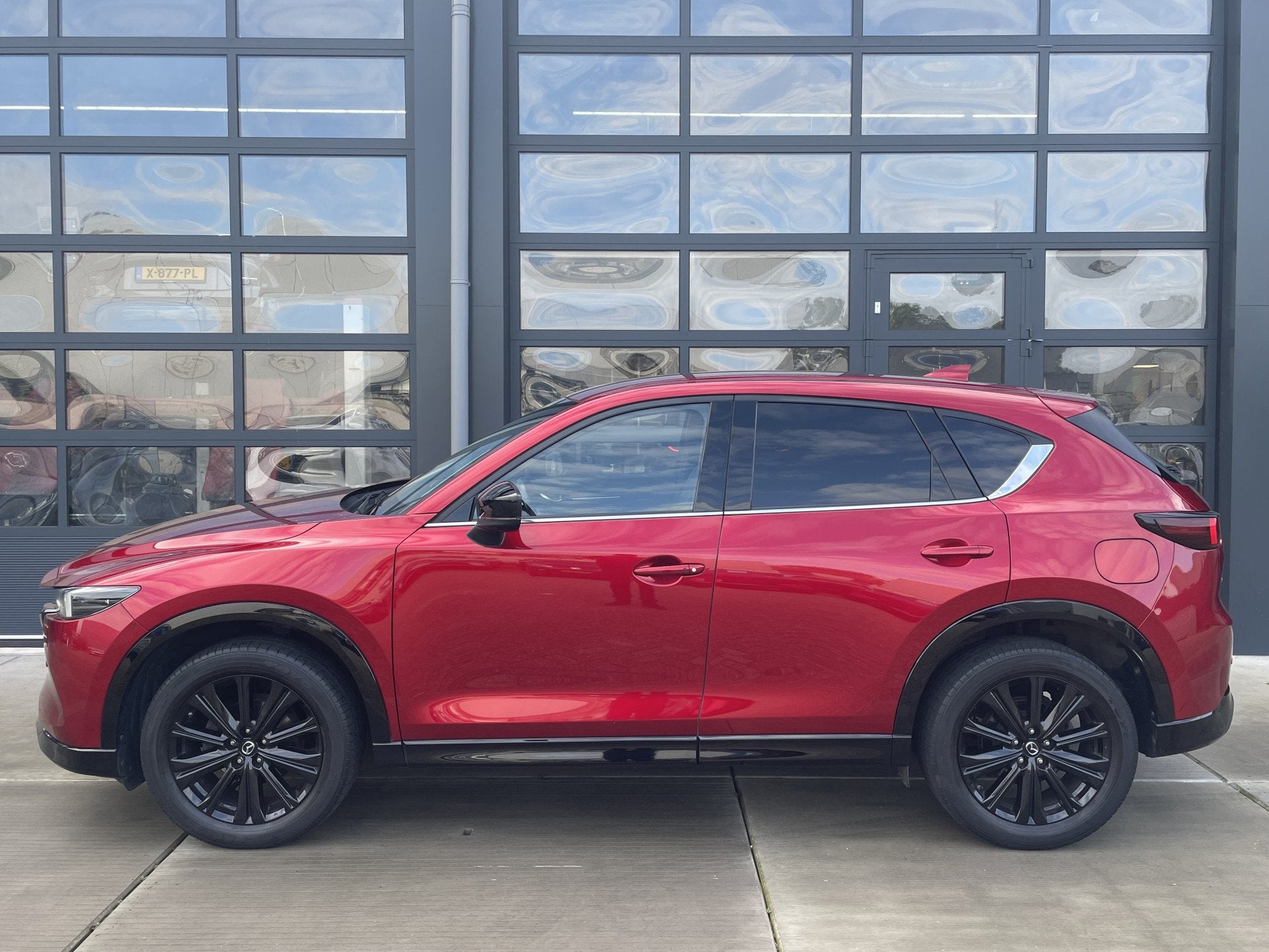 Mazda CX-5 2.0 SkyActiv-G 165 PK AUTOMAAT Homura Limited NAV, Auto's, Gebruikt, 4 cilinders, Verwarmde buitenspiegels, Alcantara