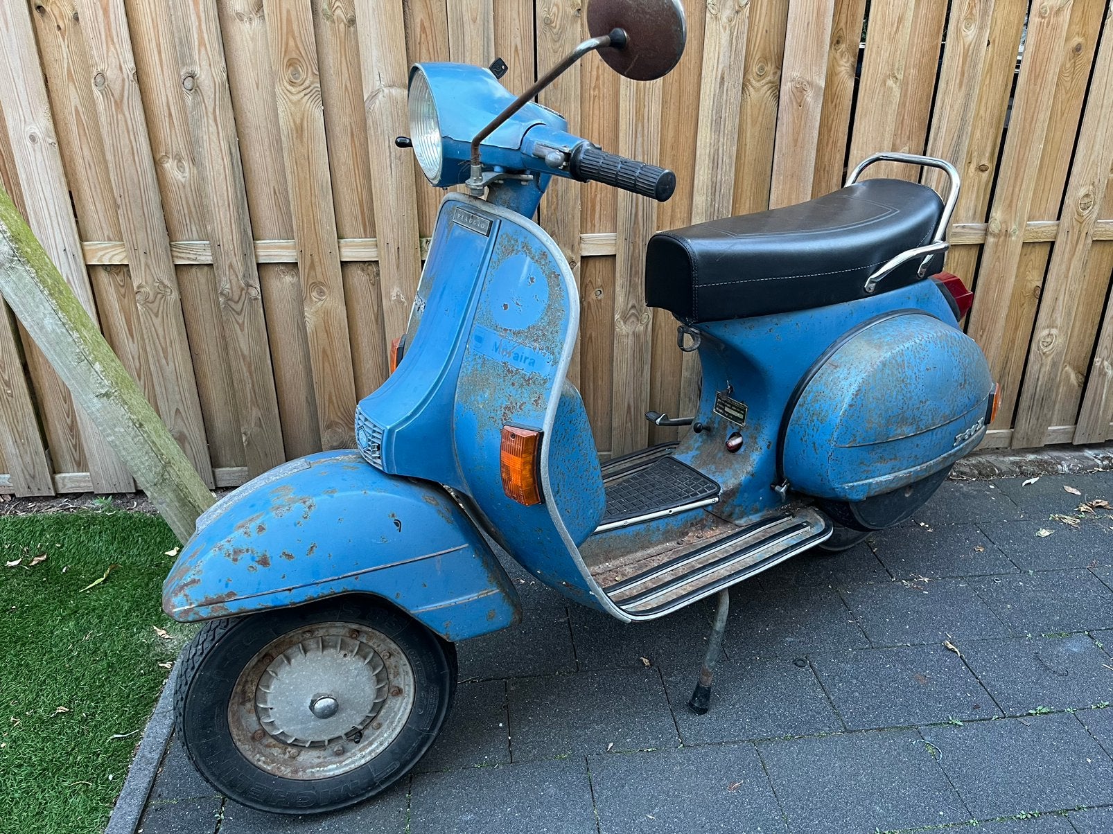 Vespa PX80, Scooter