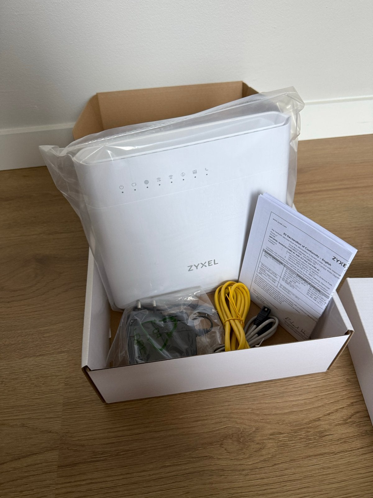 Zyxel Router - Nieuw in doos, Ophalen of Verzenden, Nieuw, Router