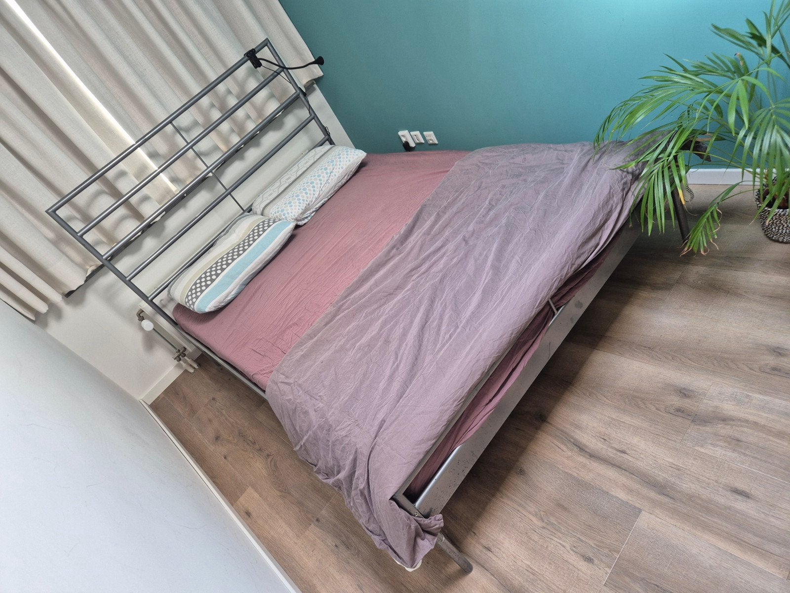 Bed 140x200 + matras, Huis en Inrichting, Slaapkamer | Stapelbedden en Hoogslapers, Ophalen, Hoogslaper, Tweepersoons, 140 cm