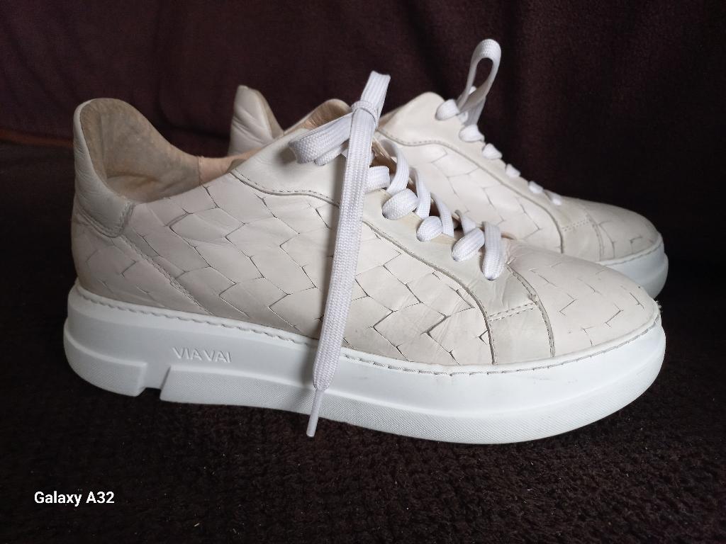 Via Vai leren sneakers van gevlochten leer, maat 38, Via Vai, Beige, Ophalen of Verzenden, Sneakers of Gympen