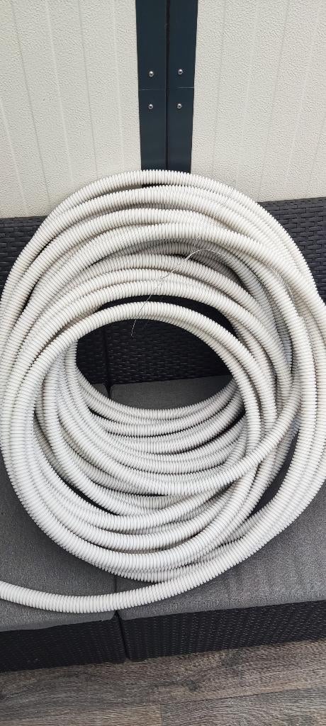 FREE! Snelflex flexibele buis met 1mm trekdraad - 35m, Ophalen, Zo goed als nieuw, Overige typen