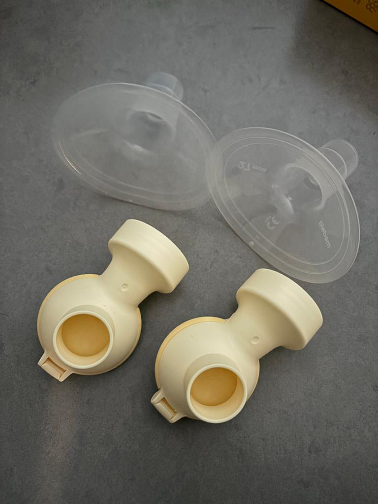 Medela kolfschelp en adapter maat L, Ophalen, Gebruikt