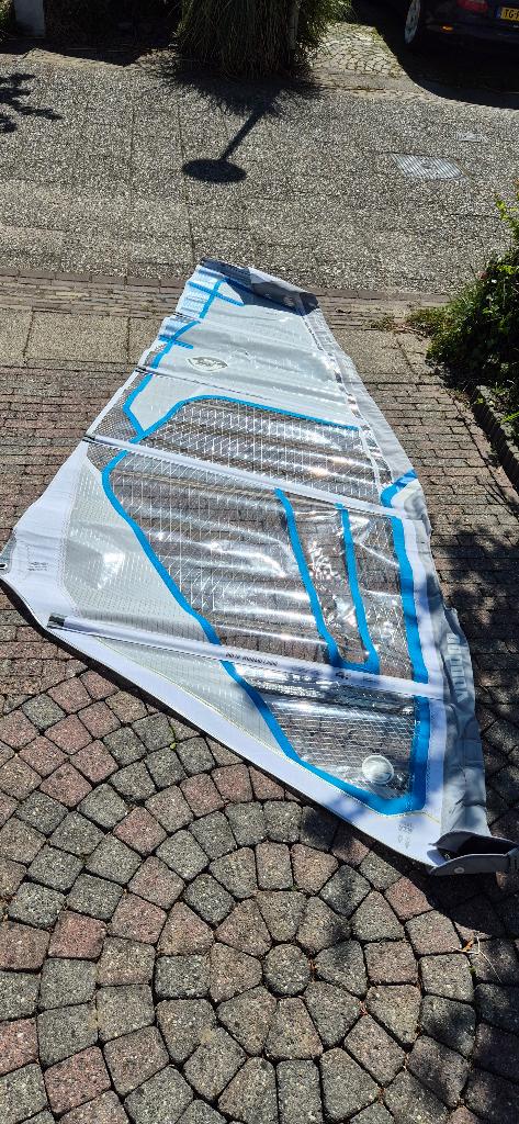 windsurf zeil north sails voodoo 4.5m, Watersport en Boten, Windsurfen, Ophalen, Met draagtas, 3.5 tot 5 m², Zo goed als nieuw
