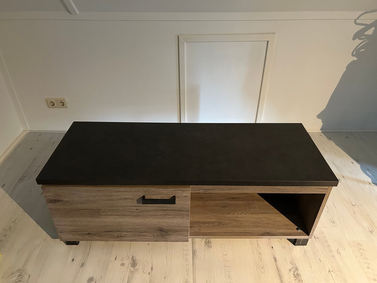 TV Meubel Houtlook/Zwart TV Kast z.s.m weg!, Ophalen, 100 tot 150 cm, Zo goed als nieuw, Minder dan 100 cm