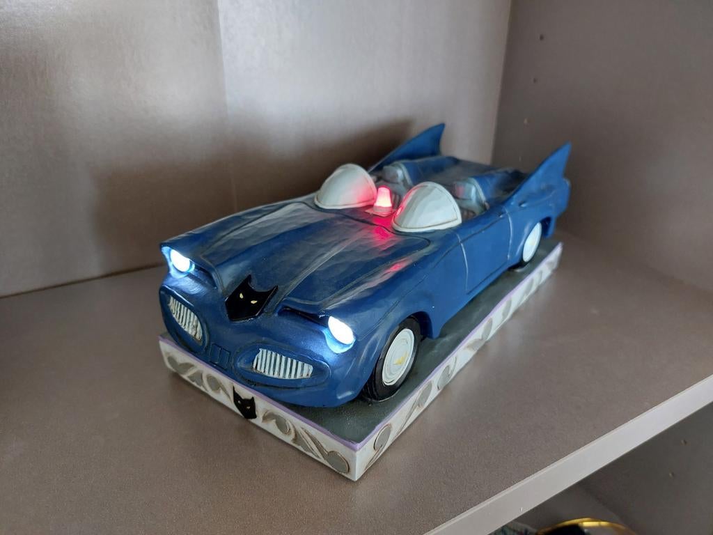 Batmobile jim shore, Ophalen of Verzenden, Overige figuren, Zo goed als nieuw, Beeldje of Figuurtje