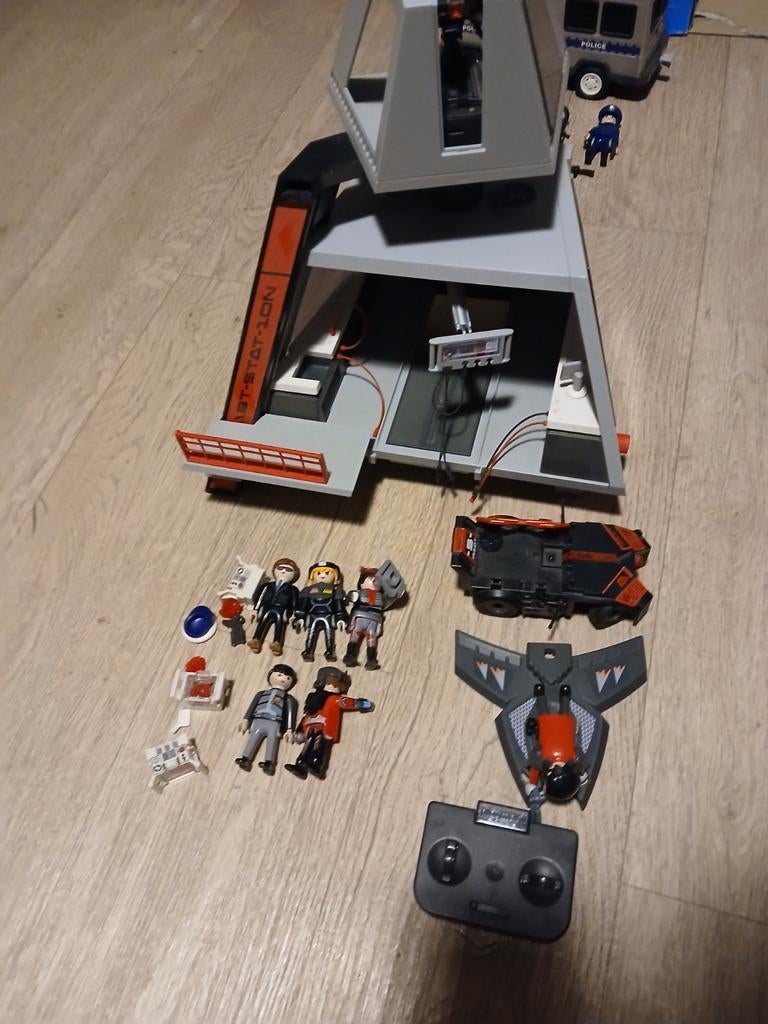 Playmobil S.T.A.R.S. Politiebureau met voertuigen en figuren, Kinderen en Baby's, Speelgoed | Playmobil, Ophalen of Verzenden