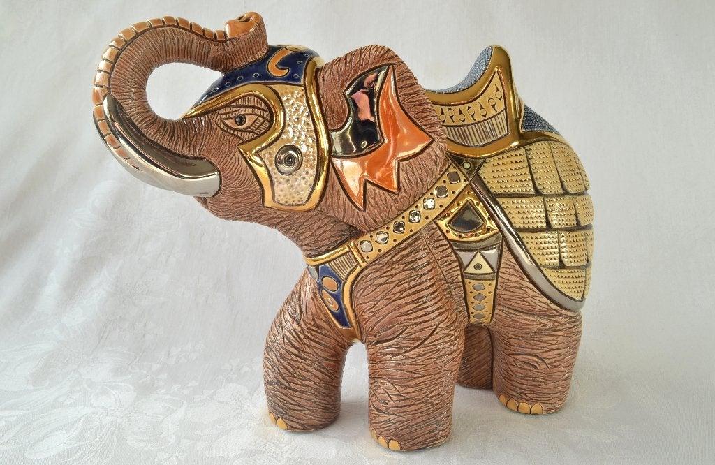 Gesigneerd beeld Indiase Olifant, 26cm – Rinconada, De Rosa, Ophalen of Verzenden, 20 - 50 cm, Steen of Keramiek, Beeld