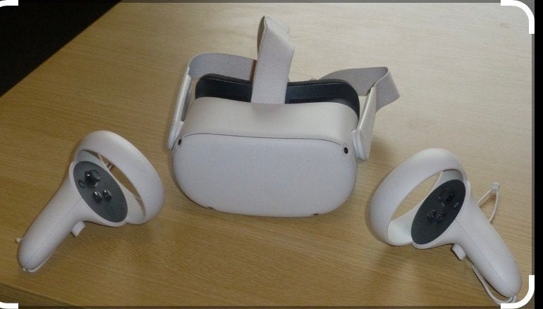 Oculus Quest 2 VR-headset met controllers, Spelcomputers en Games, Virtual Reality, Zo goed als nieuw, Overige platformen, VR-bril