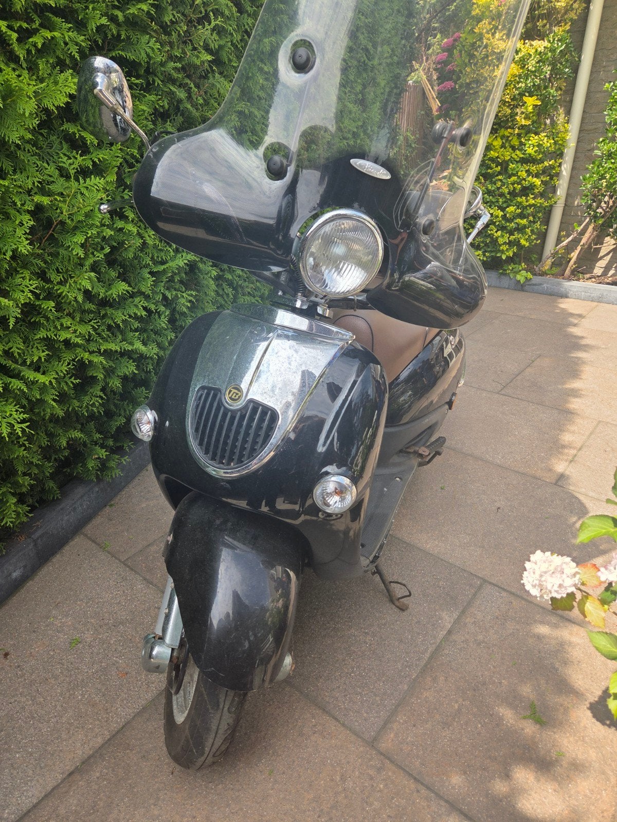 Italiaanse Scooter Tutti Bella - Zwart met bruin zadel, Gebruikt, Maximaal 45 km/u, Ophalen of Verzenden, Tutti Bella