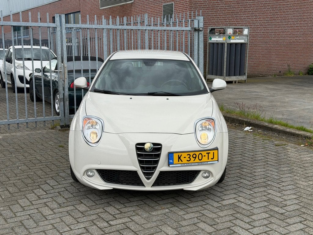 Alfa Romeo MiTo 1.4 TURBO Progression 135PK! Airco l MTF-tuu, Auto's, Voorwielaandrijving, Euro 5, Gebruikt, Zwart