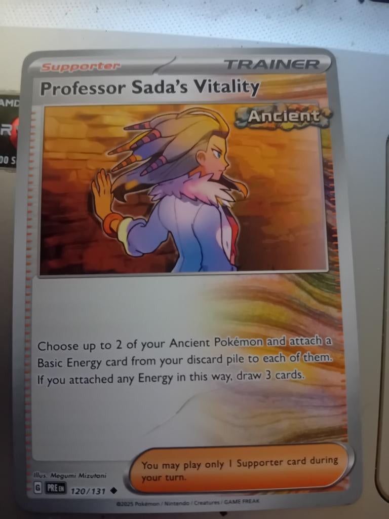 Pokémon TCG: Professor Sada's Vitality Trainer Kaart, Ophalen of Verzenden, Zo goed als nieuw, Losse kaart, Foil