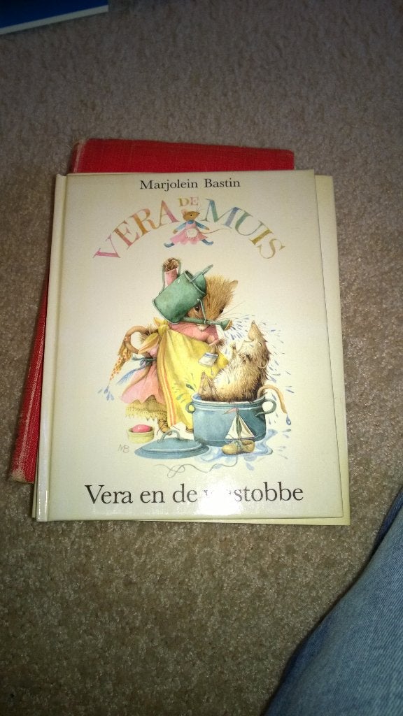 Boek - 526 - Vera de muis - Marjolein Bastin, Boeken, Ophalen of Verzenden, Zo goed als nieuw, Kind en Jeugd