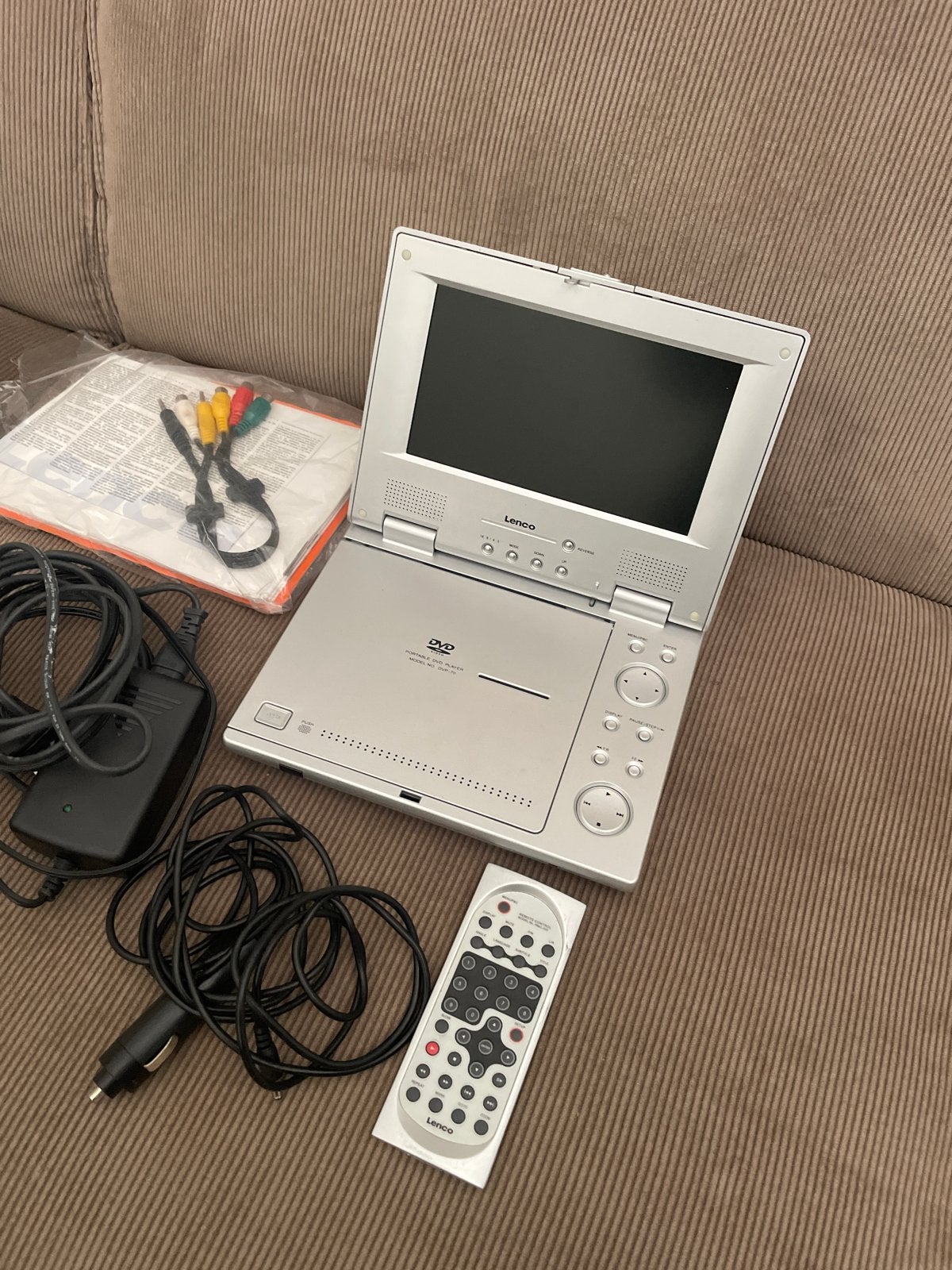 Lenco Draagbare DVD Speler met Scherm en Afstandsbediening, Gebruikt, Draagbaar, Ophalen, Overige merken
