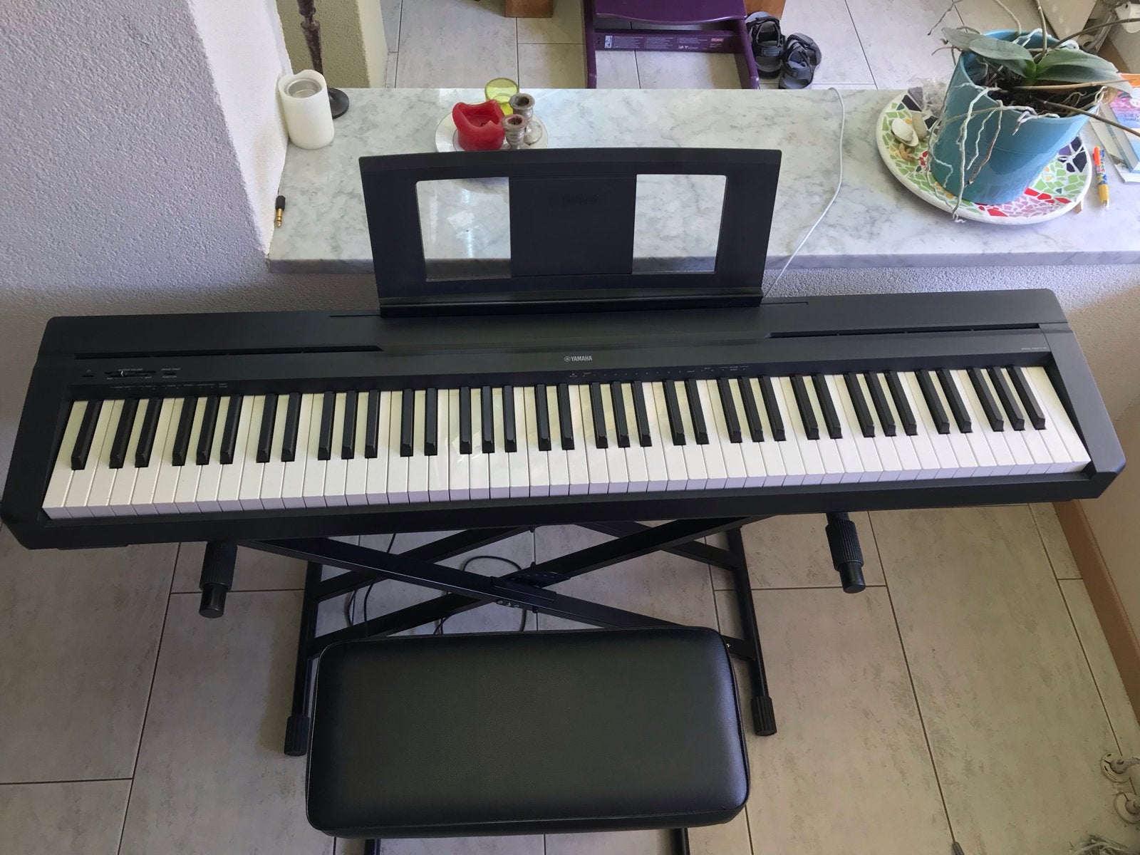 Yamaha P-45 Digitaal Piano met standaard en bankje, Muziek en Instrumenten, Ophalen, Gebruikt, Zwart, Digitaal