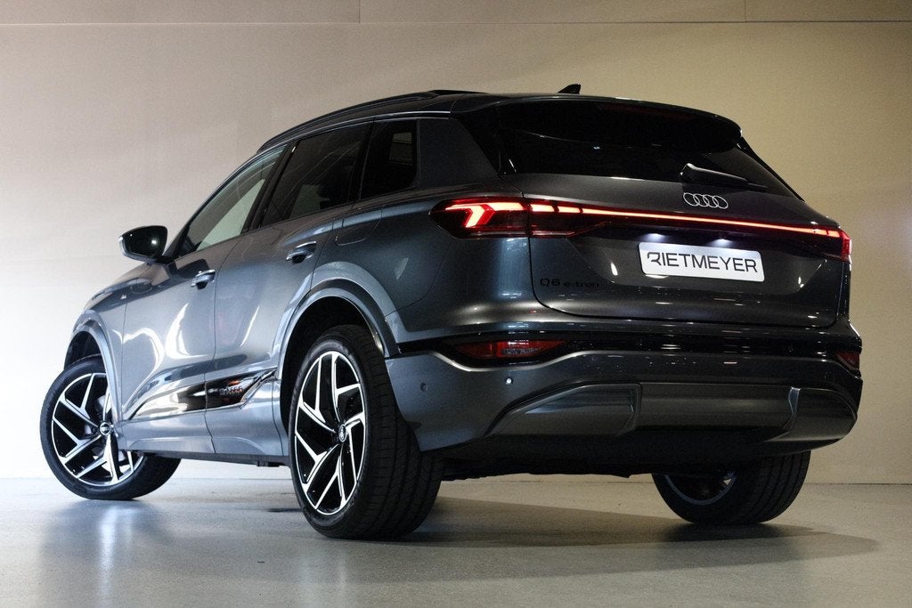 Audi Q6 e-tron S edition performance 100 kWh |Pano |Elektr., Auto's, Audi, Automaat, 12 maanden, Gebruikt, 100 kWh