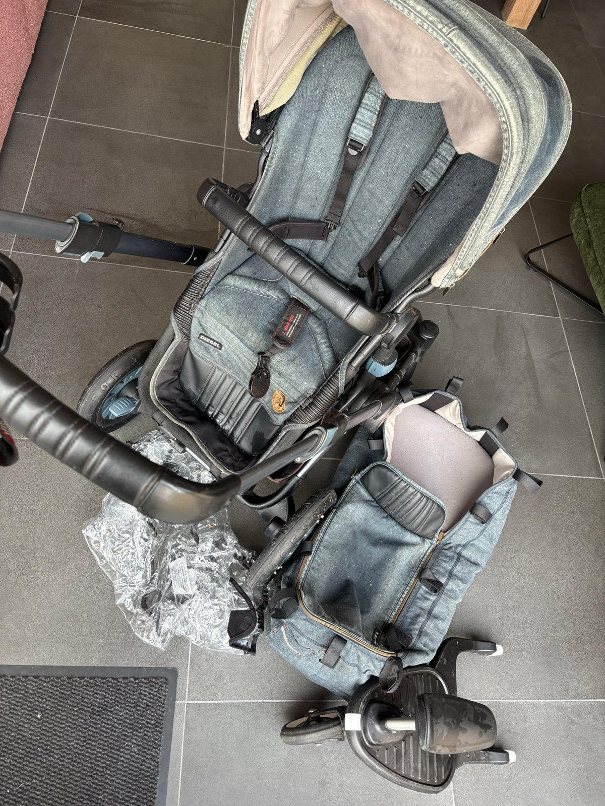 Bugaboo Diesel kinderwagen compleet met wieg en zitje, Kinderen en Baby's, Gebruikt, Bugaboo, Ophalen of Verzenden, Combiwagen