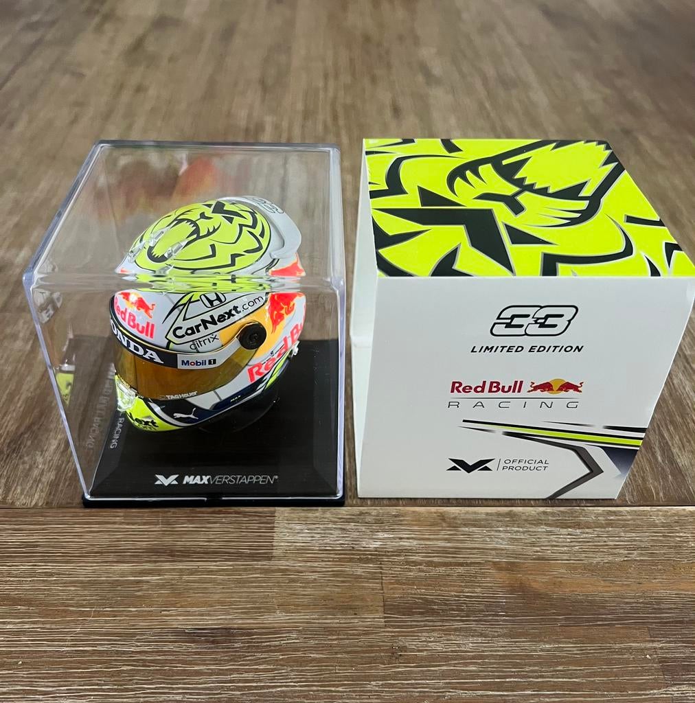 Max Verstappen Styrian GP 2021 helm 1:4, Ophalen of Verzenden, Zo goed als nieuw, Auto