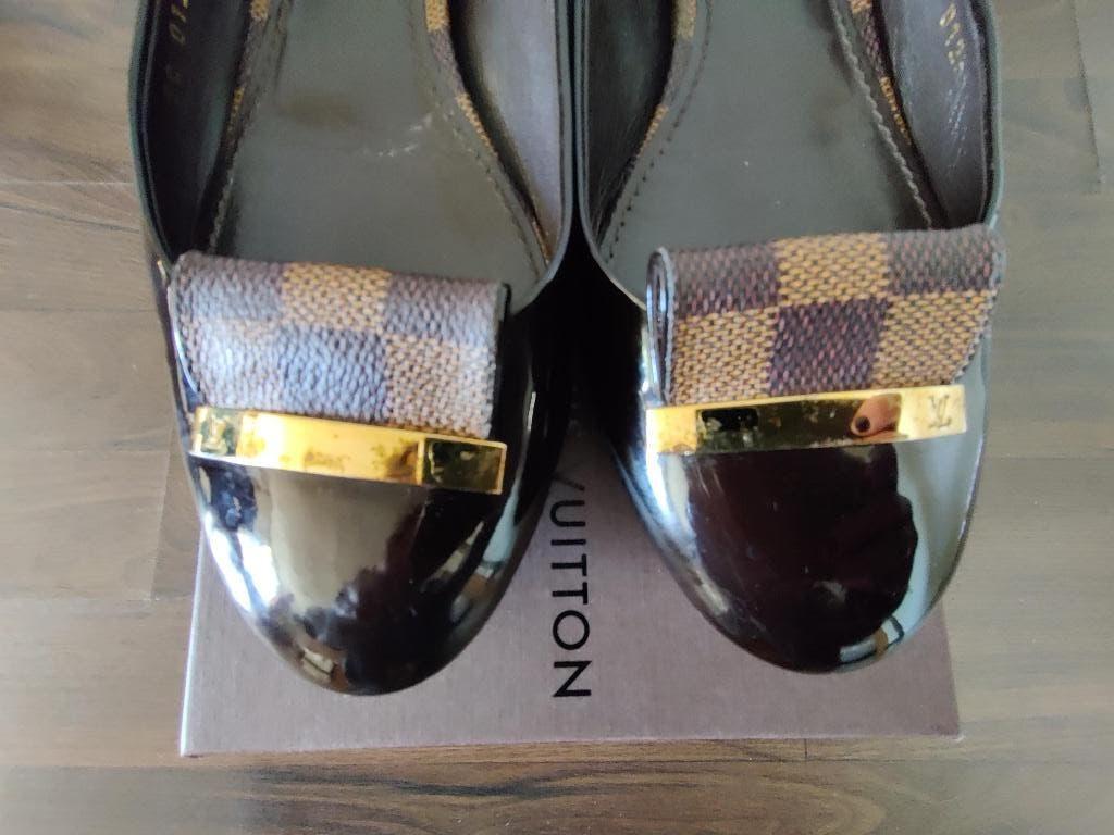 Louis Vuitton ballerina's  donkerbruin lak maat 40, Bruin, Louis Vuitton, Zo goed als nieuw, Ballerina's