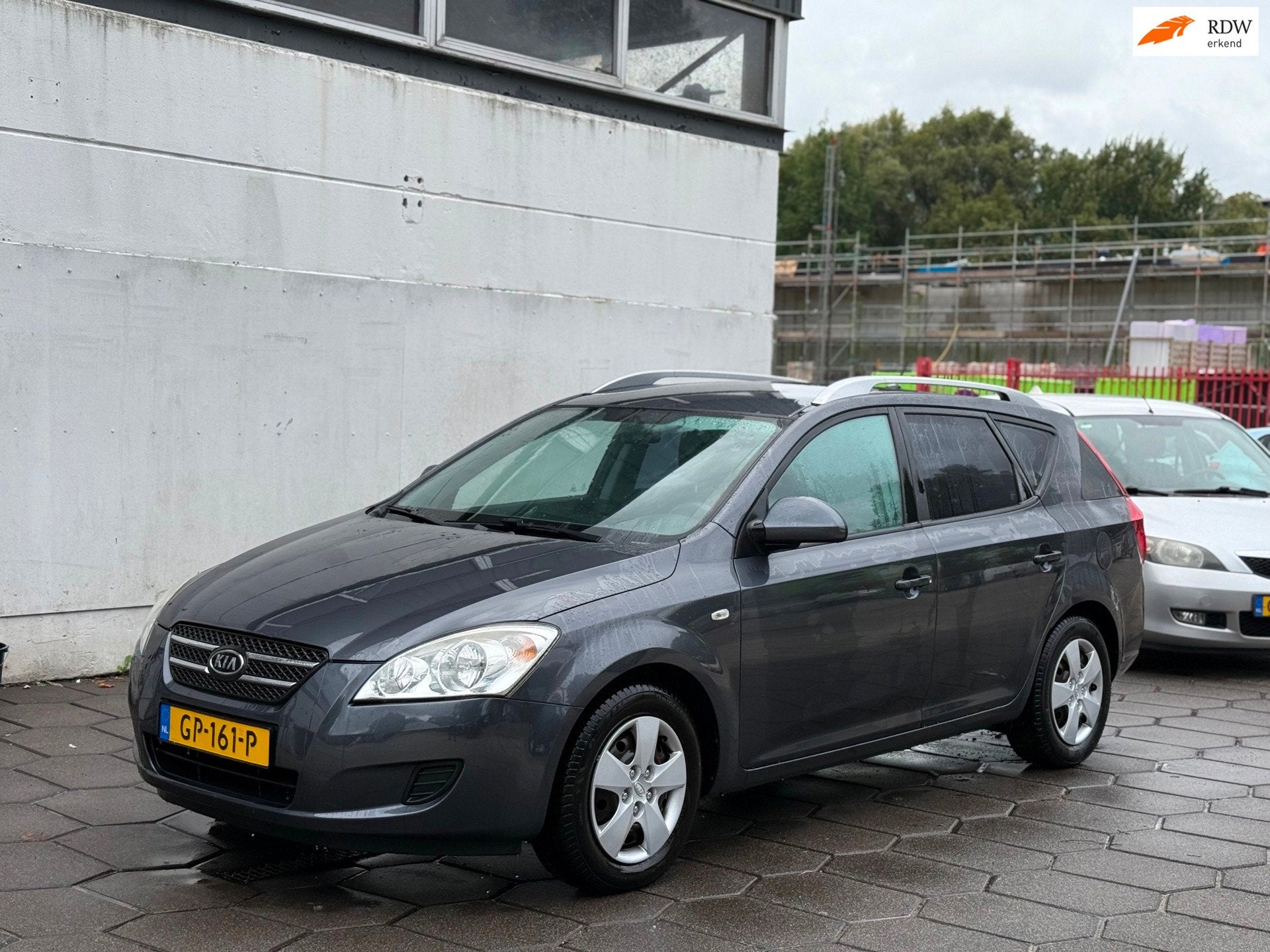 Kia Cee'd Sporty Wagon 1.4 X-tra|INRUILER, Auto's, Voorwielaandrijving, Elektrische ramen, Gebruikt, 4 cilinders