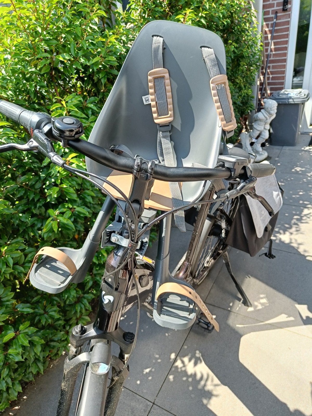 Urban iki Fietsstoeltje Voorop !!, Ophalen