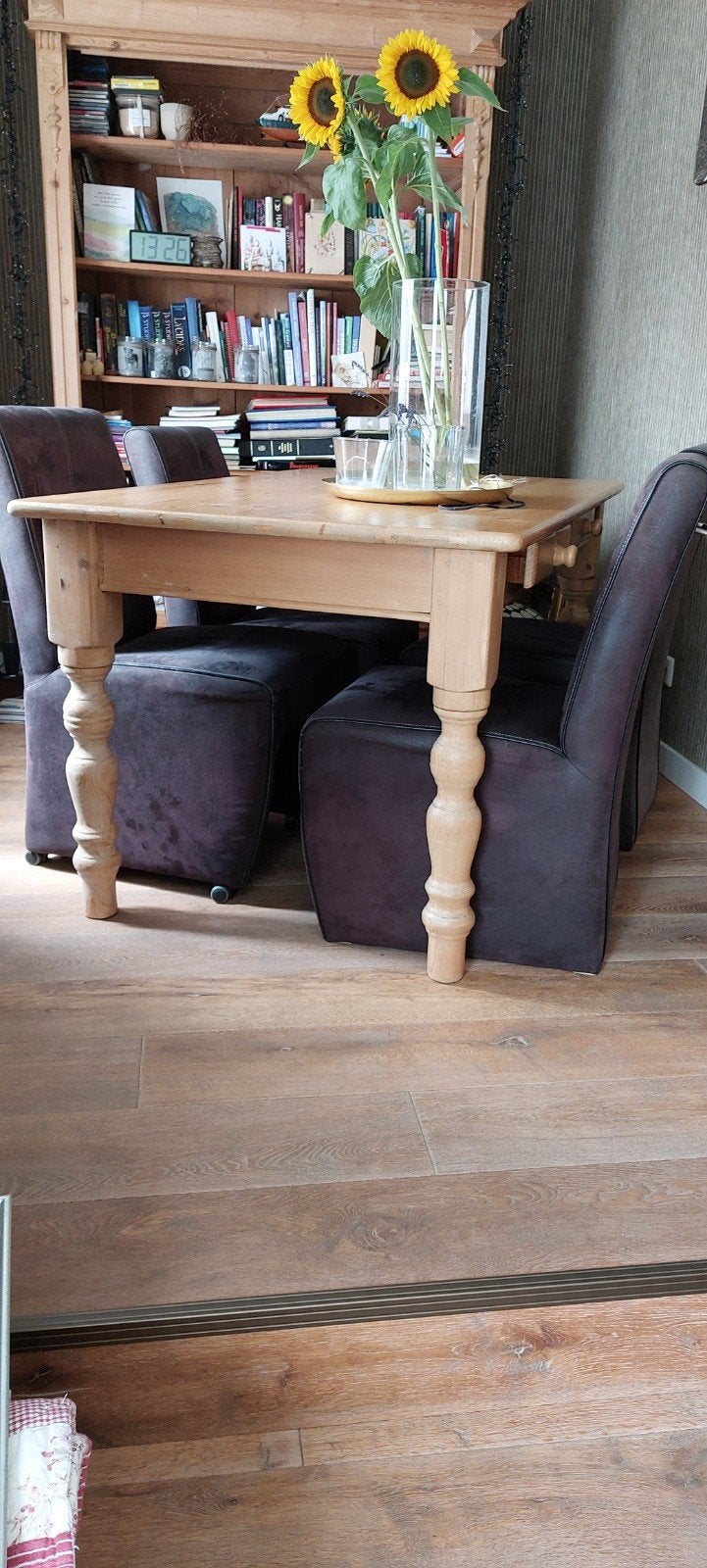 Gratis eethoek, tafel 160x90 cm met 4 stoelen, Ophalen, Gebruikt, 4 tot 6 stoelen
