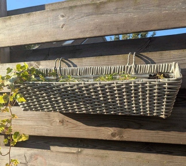 17 Wicker plantenbakken/balkonbakken in 1 koop, Tuin en Terras, Ophalen, Kunststof, Gebruikt, Minder dan 30 cm