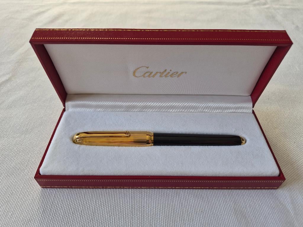 Cartier Dandy Black/Gold Vulpen 18K/750 M-nib, Verzamelen, Pennenverzamelingen, Overige merken, Nieuw, Met doosje, Ophalen of Verzenden