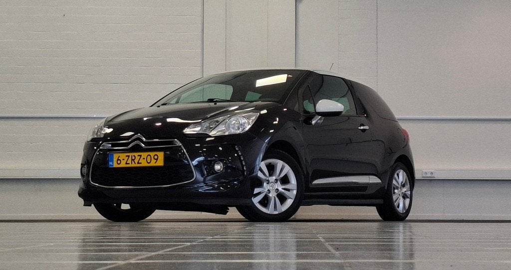 Citroen DS3 1.2 VTi So Chic Parkeerhulp Nieuwe APK Mooi! Gar, Euro 5, Gebruikt, 31 €/maand, 1199 cc
